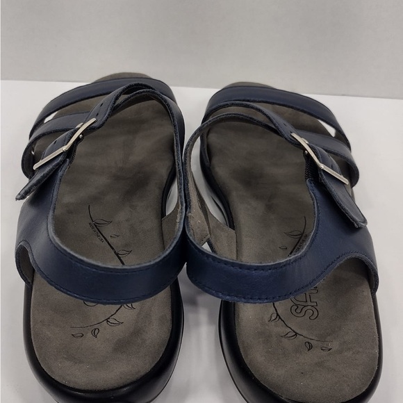SAS Blue Strappy Sandals with Buckle size 10N pre owned Exellent condition - Picture 5 of 7